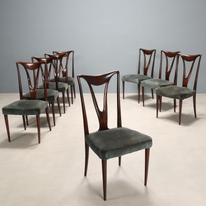 Huit chaises des années 1950