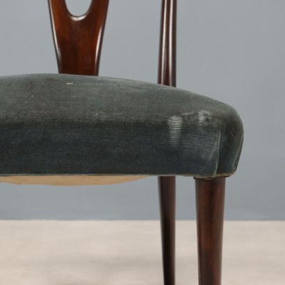 Huit chaises des années 1950