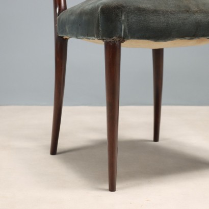 Huit chaises des années 1950