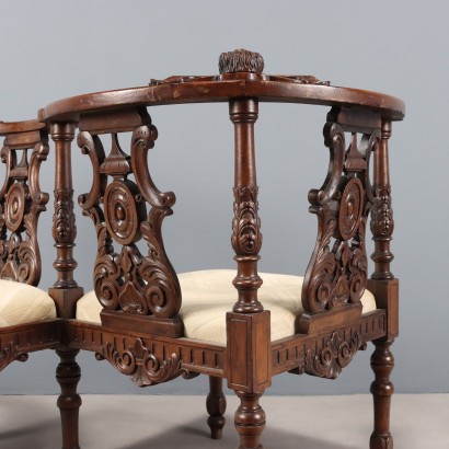 Divanetto da conversazione,Divanetto da Conversazione Neorinascimento