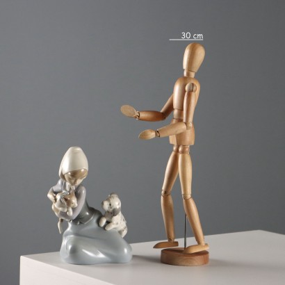 Ragazza con Gatto e Cucciolo in Porcel