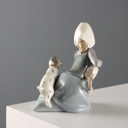 Ragazza con Gatto e Cucciolo in Porcel
