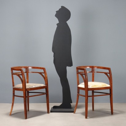 Pair of armchairs, Pair of armchairs in walnut-stained beech