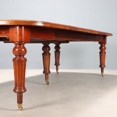 TABLE, Extendable Table, Extendable Mahogany Table