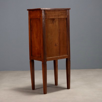 Comodino,Comodino in Noce