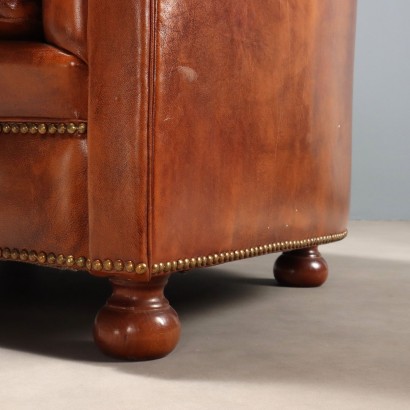 Coppia di Poltrone,Coppia di Poltrone in Stile Chesterfield