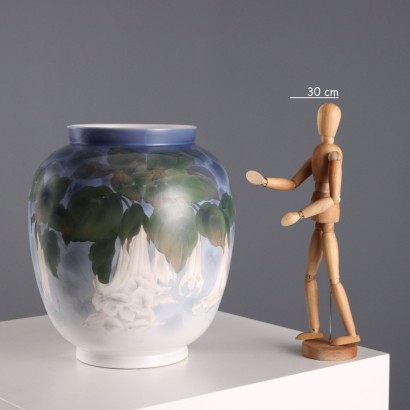 Vaso in Porcellana Manifattura Royal Cop