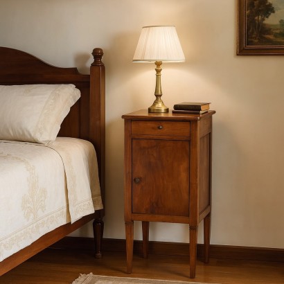 Comodino,Comodino in Noce