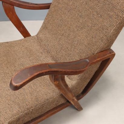 Due Poltrone con Braccioli in Legno An