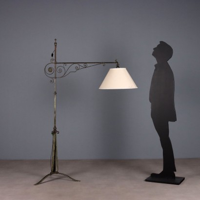 Lampada da terra,Lampada da Terra in Ferro e Lamierino