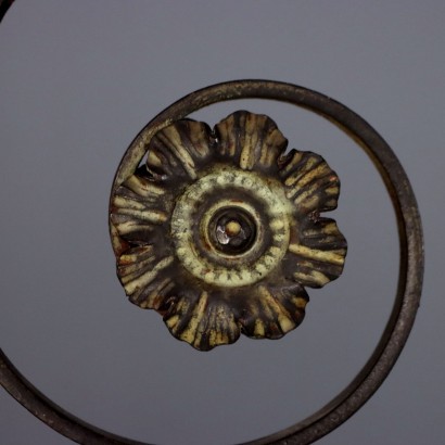 Lampada da terra,Lampada da Terra in Ferro e Lamierino