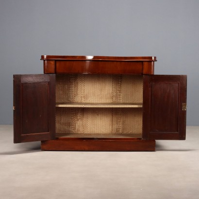 Credenza Vittoriana,Credenza Vittoriana in Mogano