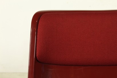 Tecno Office chairs, three chairs, shell in polyamide, aluminium base, good condition