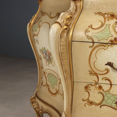 Comò,Cassettone in stile Barocchetto Veneziano