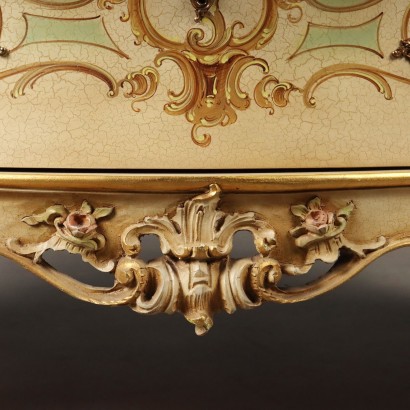 Comò,Cassettone in stile Barocchetto Veneziano