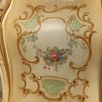 Comò,Cassettone in stile Barocchetto Veneziano