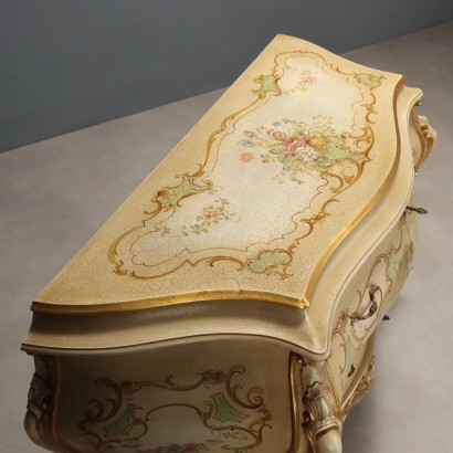 Comò,Cassettone in stile Barocchetto Veneziano