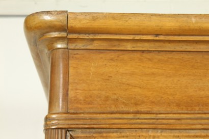 Bibliothek 2 Glas-Türen, Türen, verbleiten Scheiben, Schublade, kannelierte Säulen, wandte sich Füße