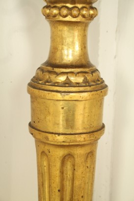 Coppia etagere ad angolo
