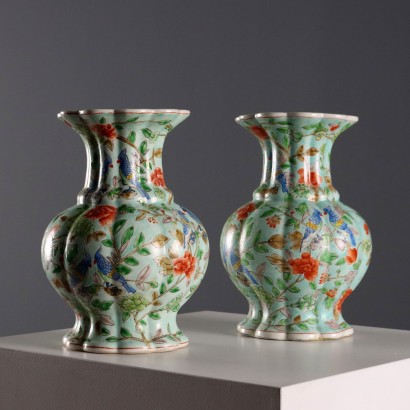 Coppia di Vasi in Porcellana