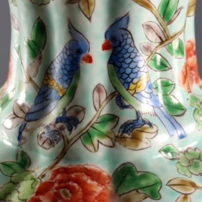 Coppia di Vasi in Porcellana