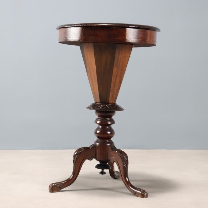 TAVOLINO DA LAVORO,Tavolino da Cucito in Noce