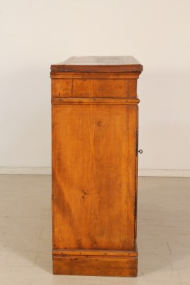 Dresser, panel tallado, tapa de abeto subterránea, sólido del pino