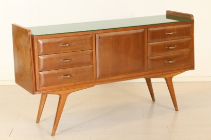 Small chest of drawers