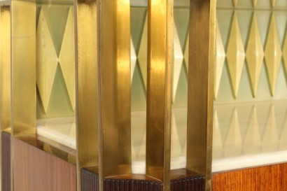 Mobile bar 50 years, elegant, veneered, rosewood, lacquered Interior, mirrors and glass, marble and Crystal, riser and back in wood, brass, good condition