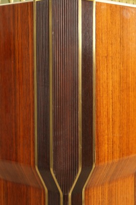 Mobile bar 50 years, elegant, veneered, rosewood, lacquered Interior, mirrors and glass, marble and Crystal, riser and back in wood, brass, good condition