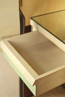 Mobile bar 50 years, elegant, veneered, rosewood, lacquered Interior, mirrors and glass, marble and Crystal, riser and back in wood, brass, good condition