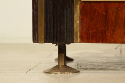 Mobile bar 50 years, elegant, veneered, rosewood, lacquered Interior, mirrors and glass, marble and Crystal, riser and back in wood, brass, good condition