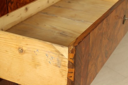 Cassettone intarsiato