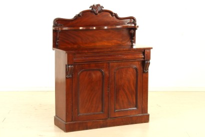 Sideboard with raised