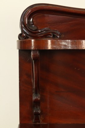 Credenza con alzata