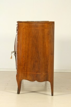 Belief in style move, two doors, b-pillar, briarwood reserves, marble top