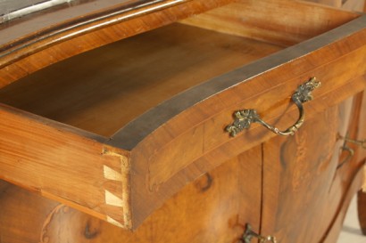 Belief in style move, two doors, b-pillar, briarwood reserves, marble top