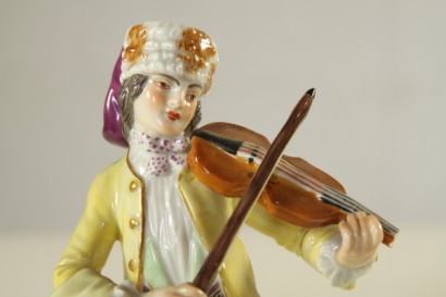 antiques, objets d'art, late 19th century meissen Manufactory, pottery, porcelain, violin, flute, musicians