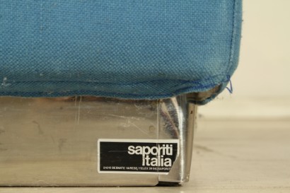 Divano "Saporiti", quattro elementi, imbottitura in espanso tessuto, discrete condizioni