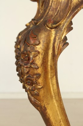 Console table with marble, cruise line, richly carved legs move, moves,