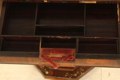 Work table, Central, octagonal base, baluster, legs, drawers, bins, brass, #antiquariatotavoli