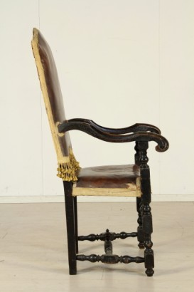 Wooden highchair, spool, crosses, turned, curl, backrest in leather, leather seat