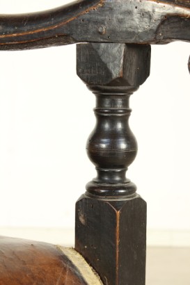 Wooden highchair, spool, crosses, turned, curl, backrest in leather, leather seat