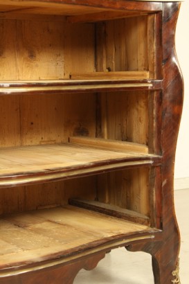 Napoleon III, across chest moved, shaped uprights, three drawers, inlaid reserves, rosewood, Plum, amaranth, edge, uprights, pruno, #antiquariatocassettoni text