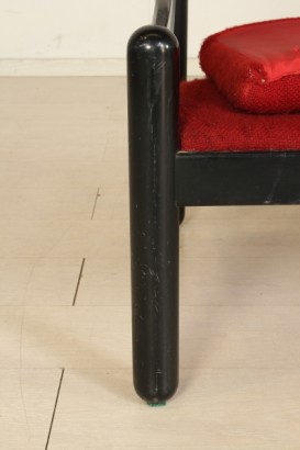 Divano Vico Magistretti, legno laccato, imbottitura in espanso, rivestimento, tessuto, discrete condizioni, #modernariato, #divani
