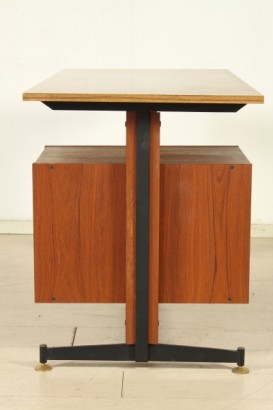Escritorio años 50-60, madera, chapa de madera de teca, formica, latón, #modernariatotavoli