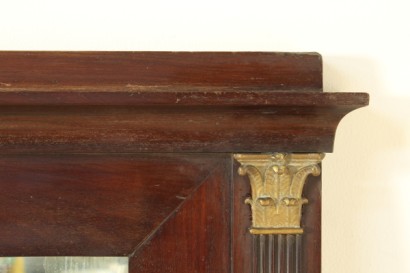 Caminiera-espejo, espejo, columnas, capiteles, #antiquariatospecchi