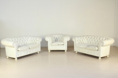 Poltrona Chesterfield, imbottitura in espanso, rivestimento in pelle, #modernariatopoltrone