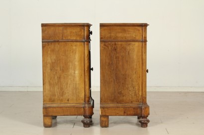 Par mesitas Umbertino ", pies, las poblaciones de nogal se convirtió, en forma superior, #bottegaumbertina