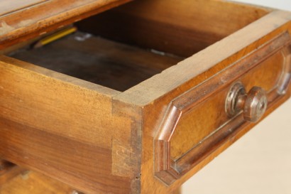 Par mesitas Umbertino ", pies, las poblaciones de nogal se convirtió, en forma superior, #bottegaumbertina